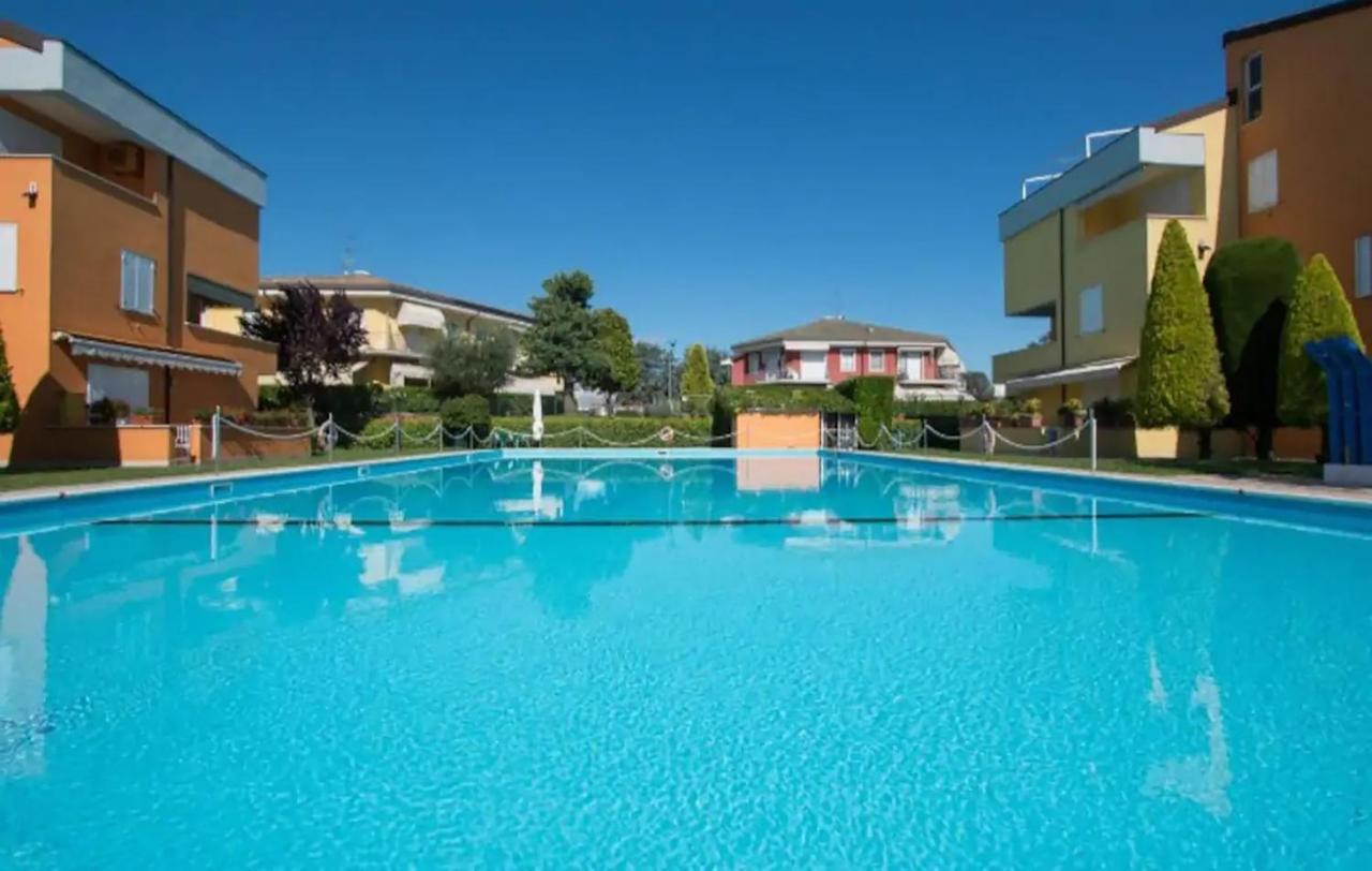 Appartamento Garden Ville Sirmione Exterior photo